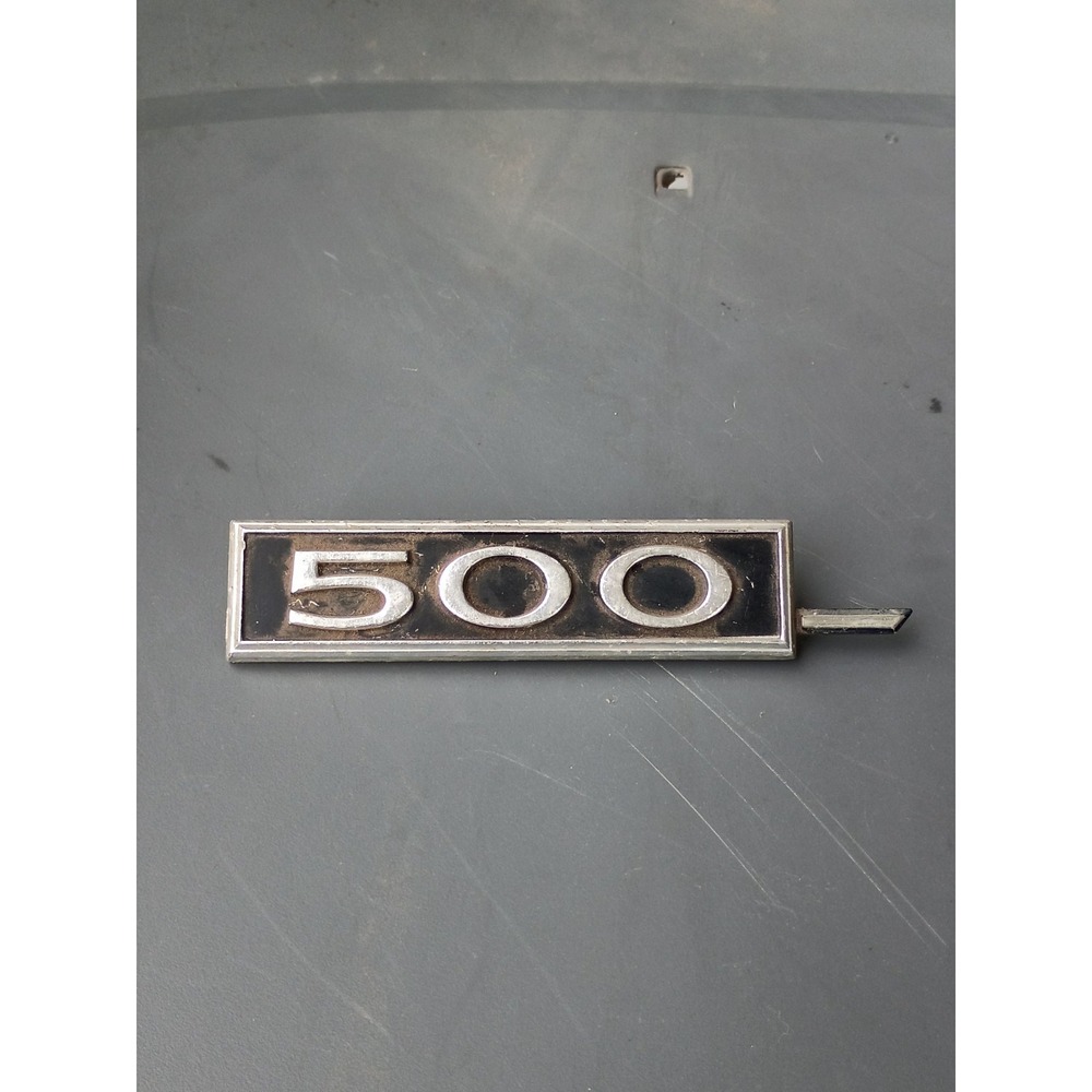 FORD 500 '60'S EMBLEM C7AB 62290 C98 B Fox CO. C7AB-62290C98-B